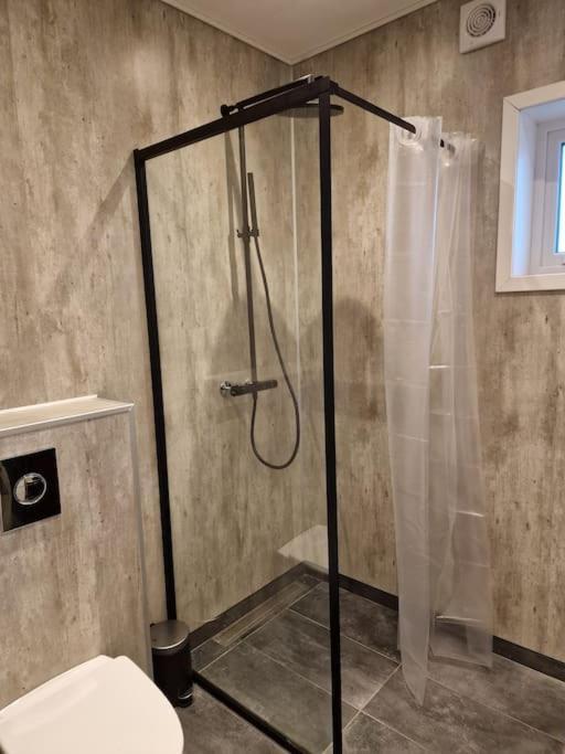 Apartmán New Flat With Hot Tub - No1 Oyndarfjordur Exteriér fotografie